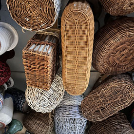 �������